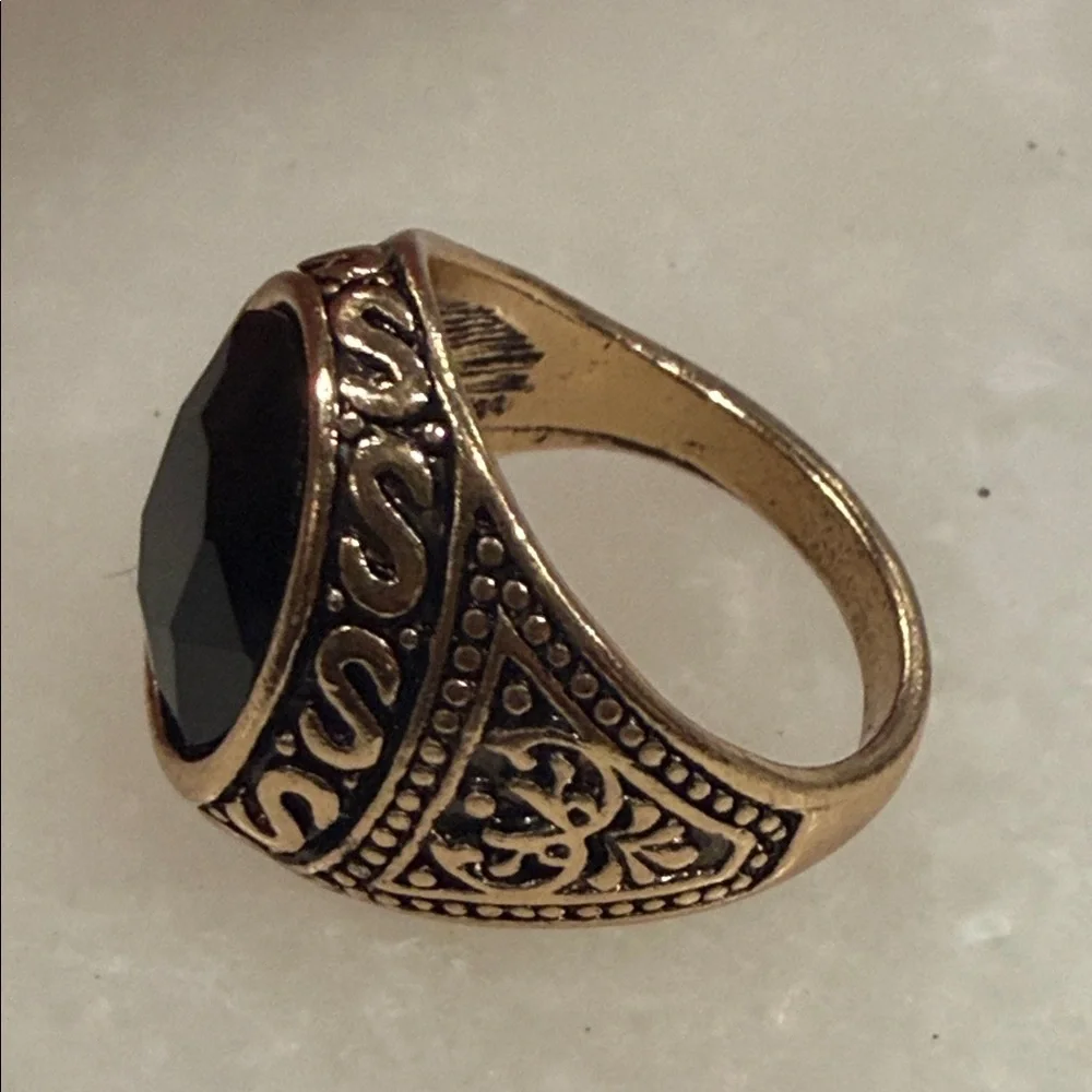 New Artisan Antique Style Brass-Tone Men's Ring with Black Oval Crystal Stone